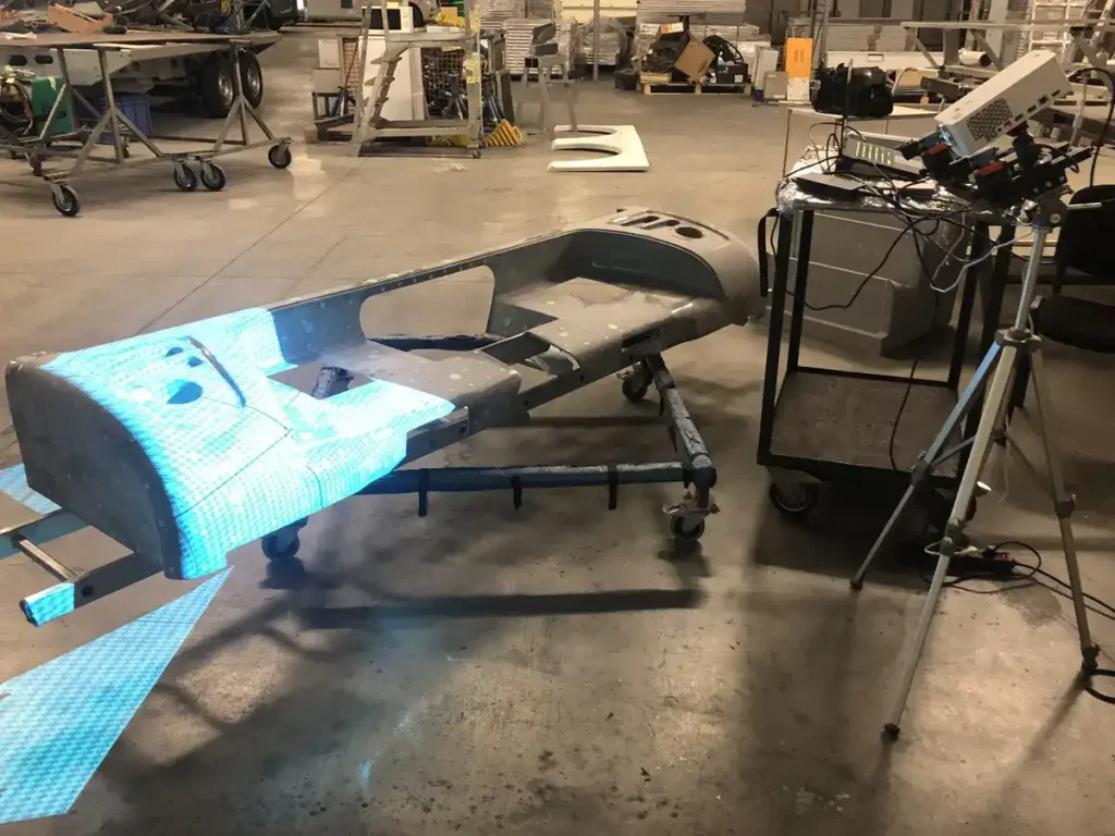 Präziser 3D-Scan einer LKW-Stoßstange mit industriellem 3D-Scanner.